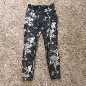 Avia geometric leggings, 8-10